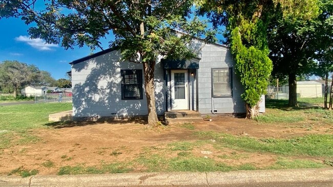 Photo - 2119 37th St