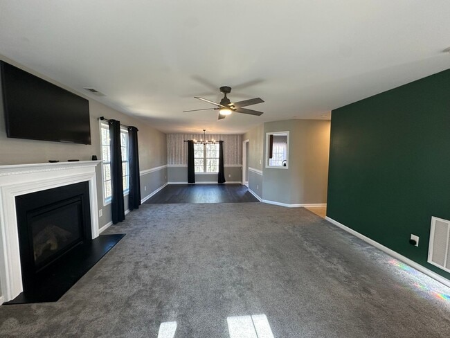 Photo - Forest Oak Community!