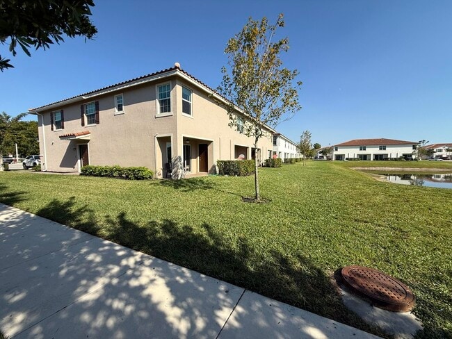 Photo - 6794 Broadwater Ln