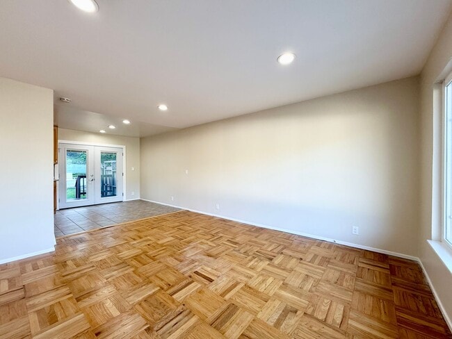 Photo - Coastal 3-Bed/2-Bath Home with Ocean View! ***PLEASE READ DESCRIPTION***