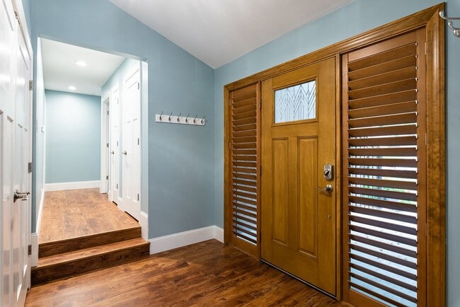 Photo - Beautiful 3 Bed Overland Park Ranch Home NEWLY REMODELED