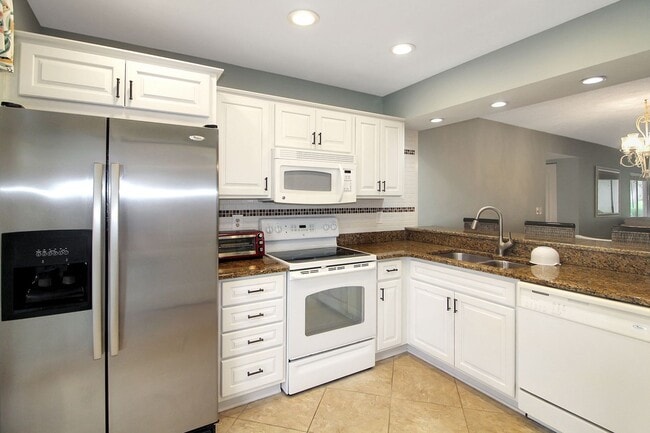 Photo - Plantation Golf and Country Club Annual Villa for Rent Unit 3