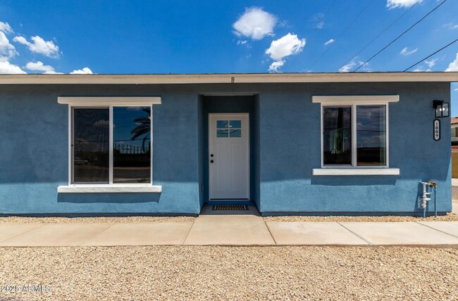 1009 S 17th Ave Unidad B