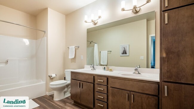 Building Photo - 1010 Enclave Blvd Rental