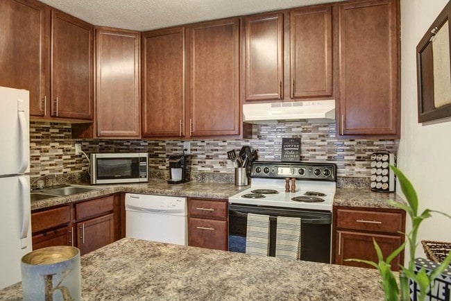 1412 W Glen Ave