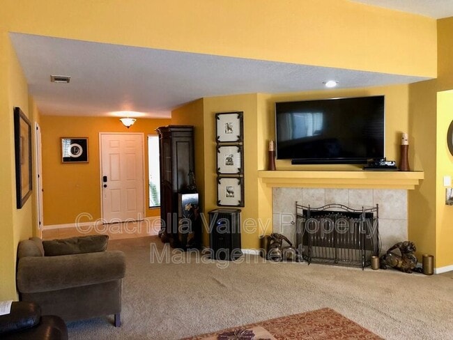 Photo - 39095 Sweetwater Dr