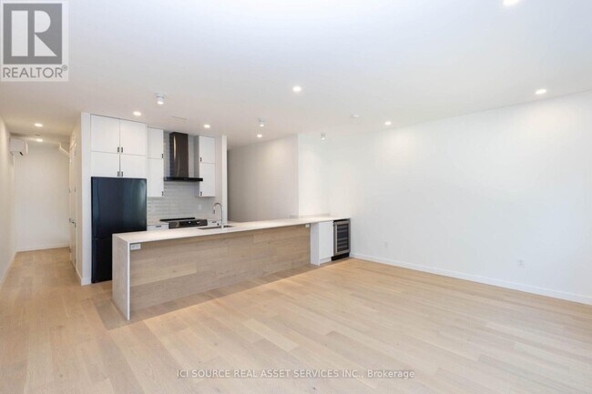 Photo - 60 Jones Ave