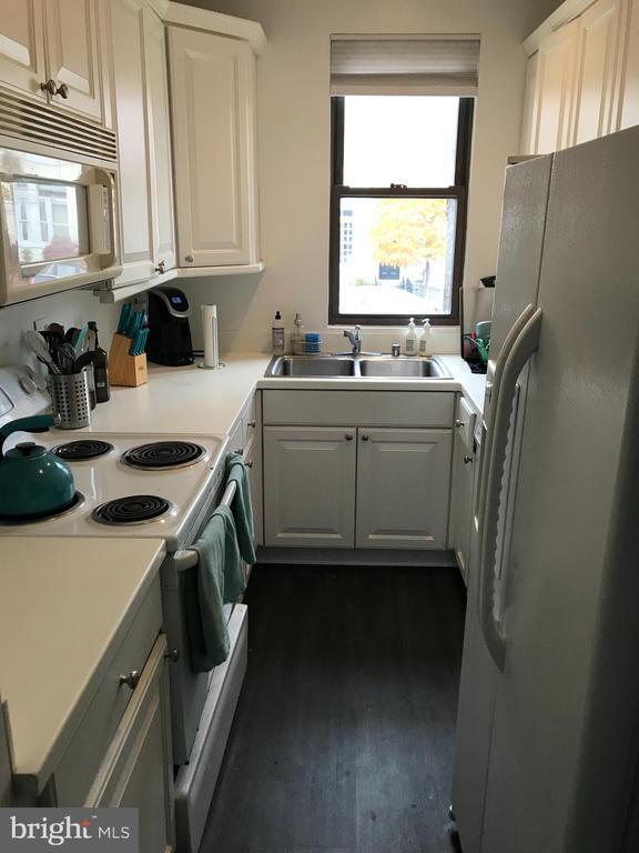 Photo - 1318 35th St NW Apartamento Unidad 1