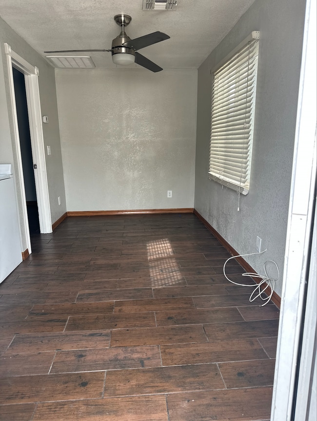 Photo - 915 S 7th Ave