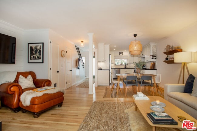 Building Photo - 8130 Redlands St