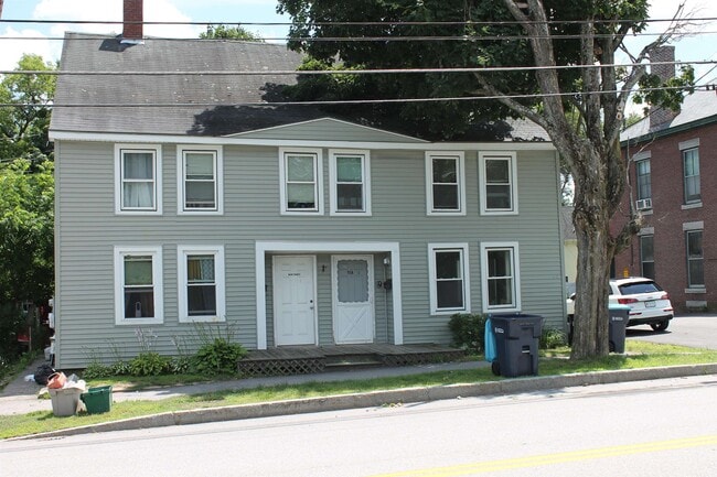 Building Photo - 15-17 Washington St Unit 17