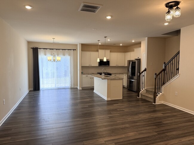 4212 Congleton Pl