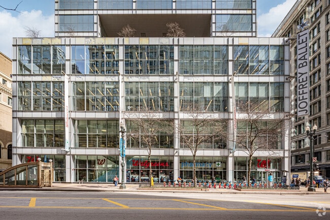 Alternate - The Residences at the Joffrey Tower Apartments