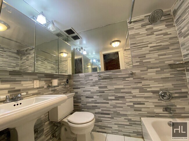 Photo - West 97th Street Unit 1N