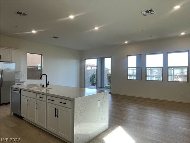 Photo - 592 Clover Bar Ln