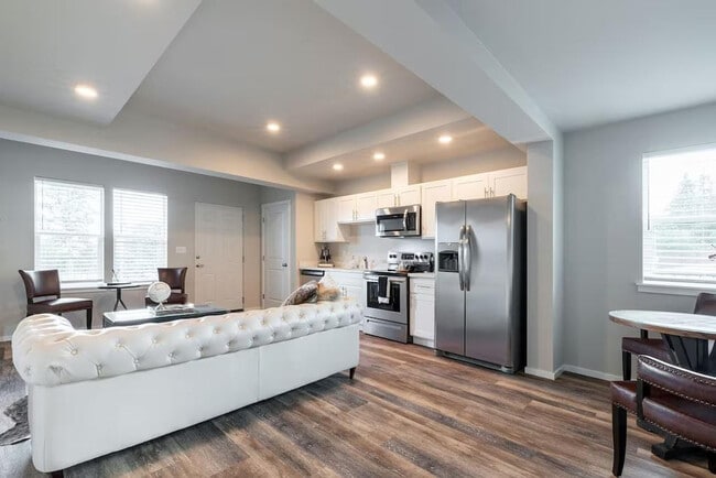 Photo - 624 E 32nd St Unit ID1296626P