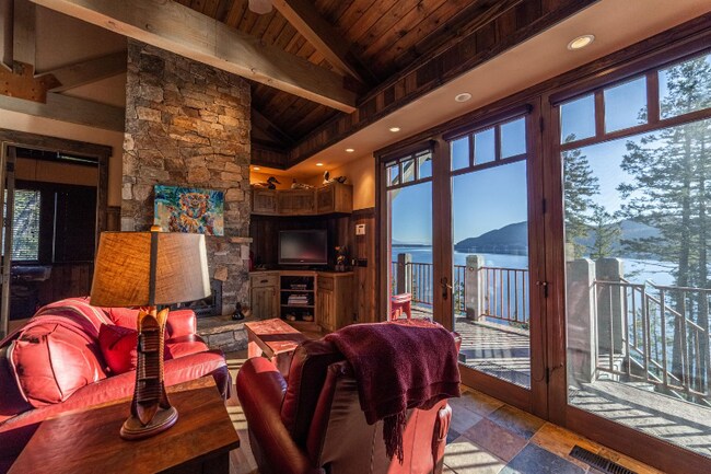 Photo - 3621 E Lakeshore Dr