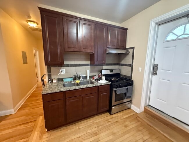 Photo - 3205 N Central Ave