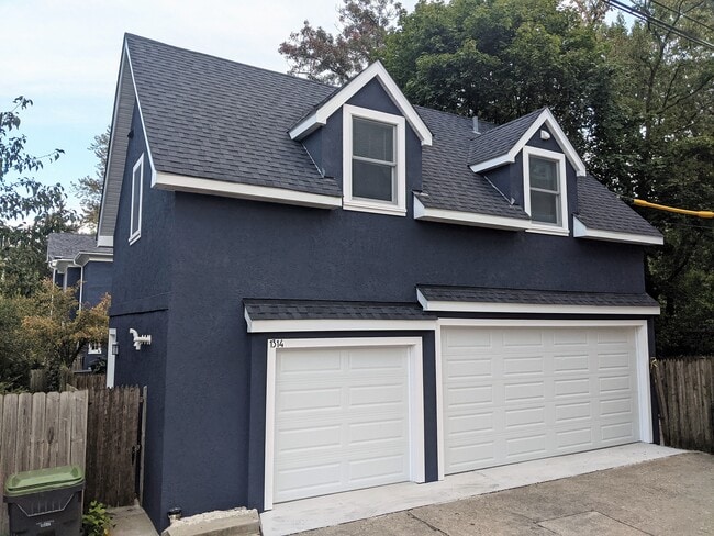 exterior - 1314 Judson Ave Unit Coach House