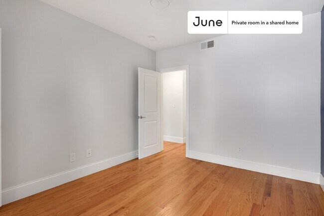 Photo - Room in Shared 5 bed/2 bath home Unit C