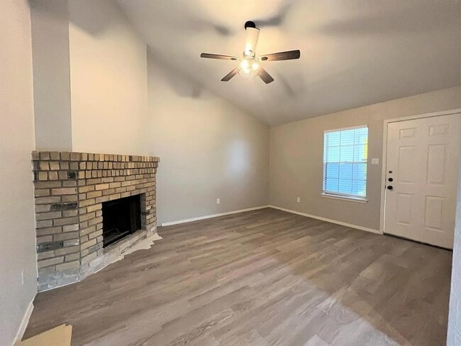 Photo - 12214 Thompkins Dr