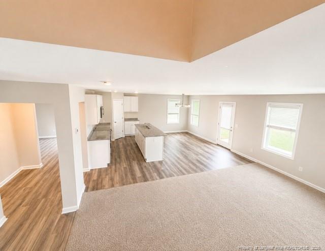 Photo - 4032 Shire St