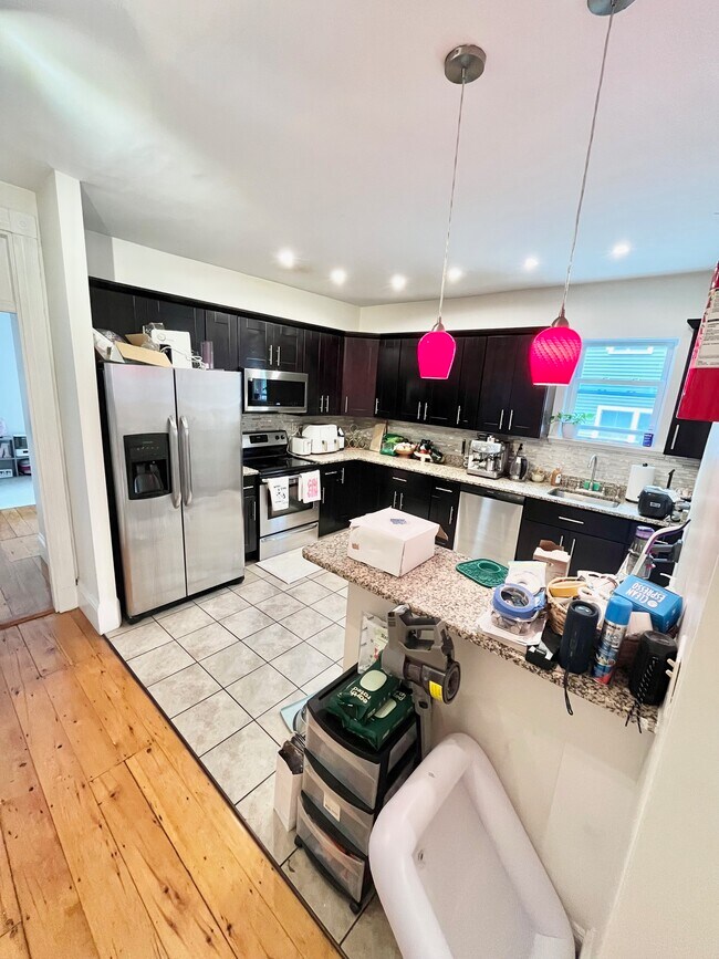 Photo - 33 Hillside St