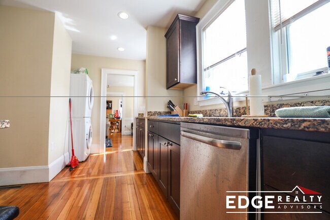 Photo - 20 Matchett St Unit 1