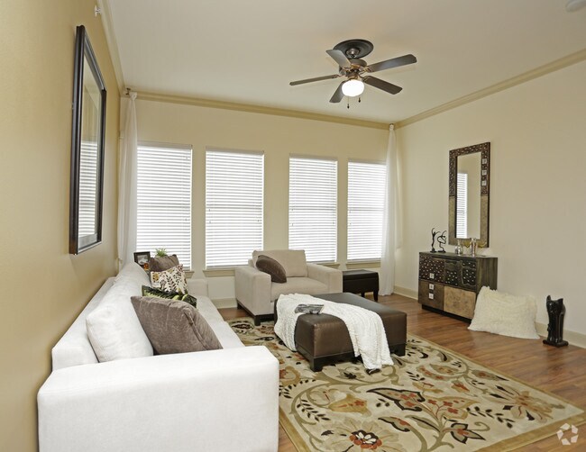 Mainstreet at River Ranch Apartments For Rent in Lafayette, LA