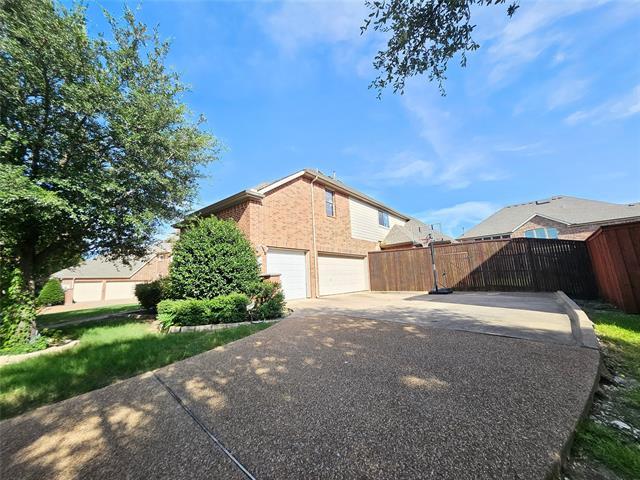 Photo - 410 Whisperfield Dr