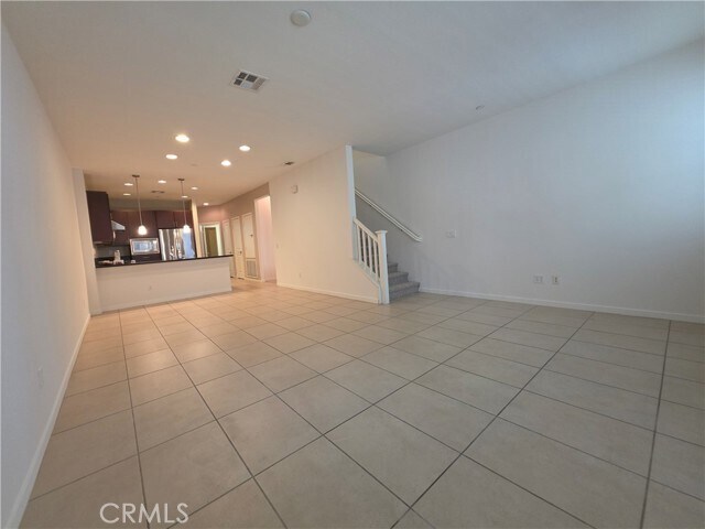 1568 W Artesia Square