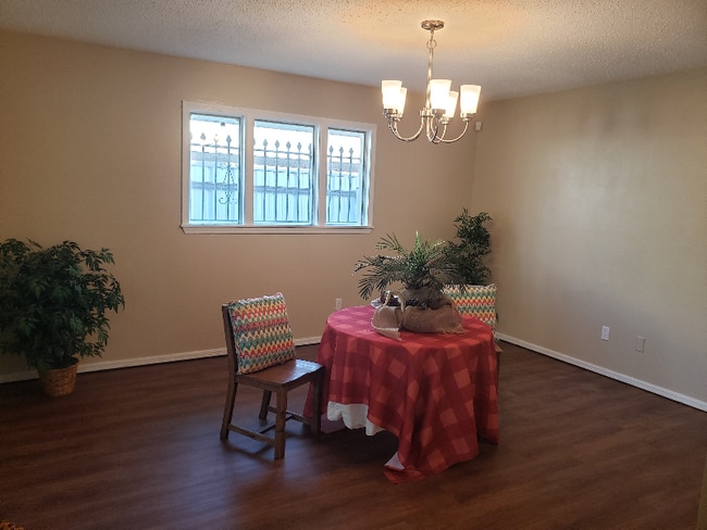 Photo - 4709 Princess Ln