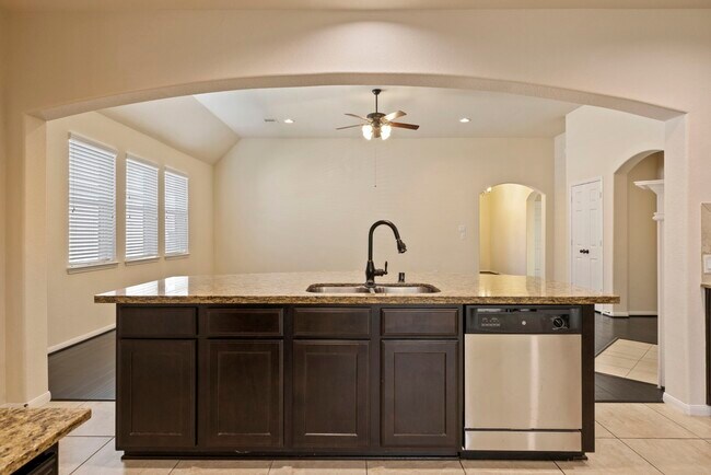 Photo - 3310 Retama Falls Ln