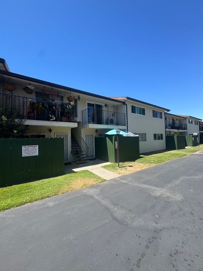 Building Photo - Allegheny Pines Apartments Unit 2761 #4