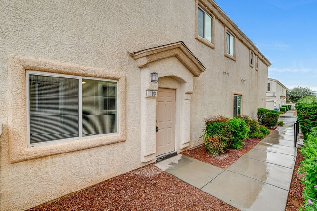 Photo - 8842 Duncan Barrel Ave