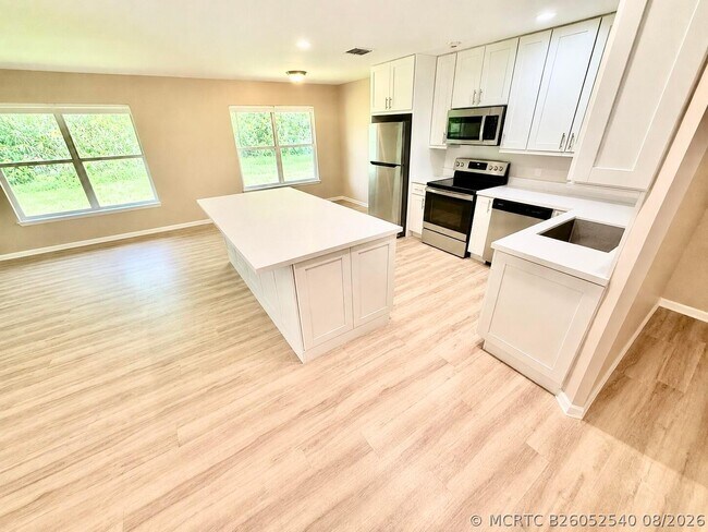 Photo - 13338 76th Rd N