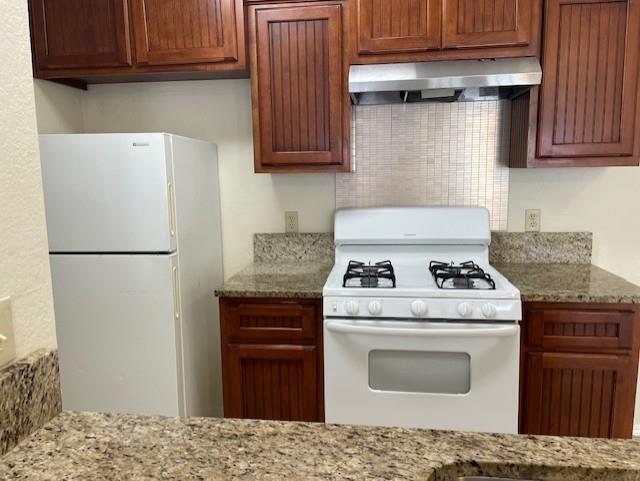 16037 Fitchburg Cir