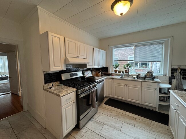 Photo - 809 Washington St