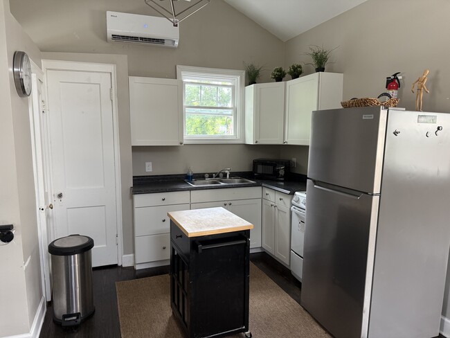 Photo - Suburban Unit 119 UPS