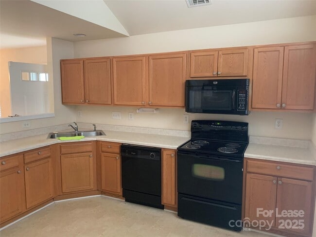 Photo - 11163 Saintsbury Pl