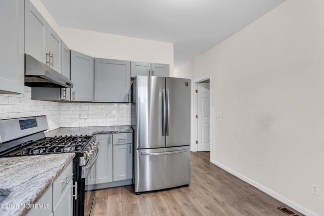 102 Broad St Unit 1