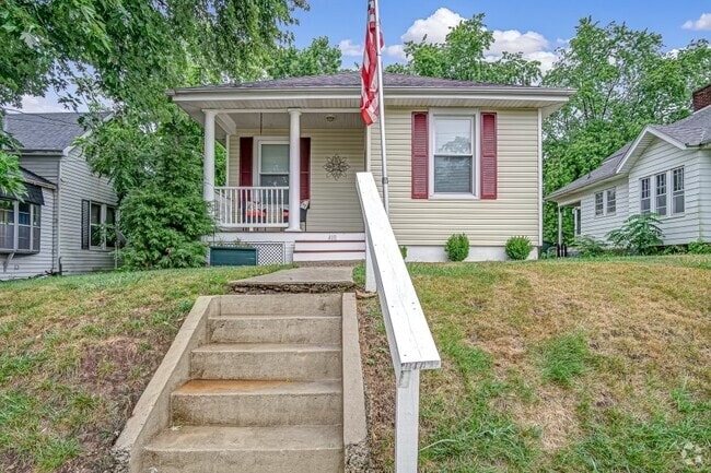 Building Photo - 410 S 11th St Rental