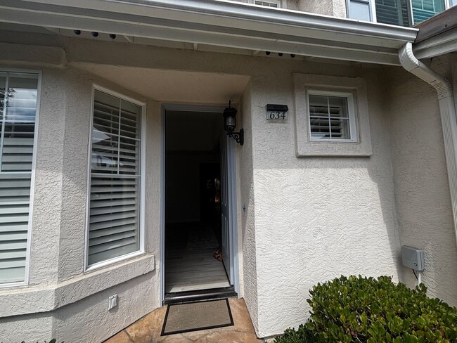 Photo - 634 Compass Ct