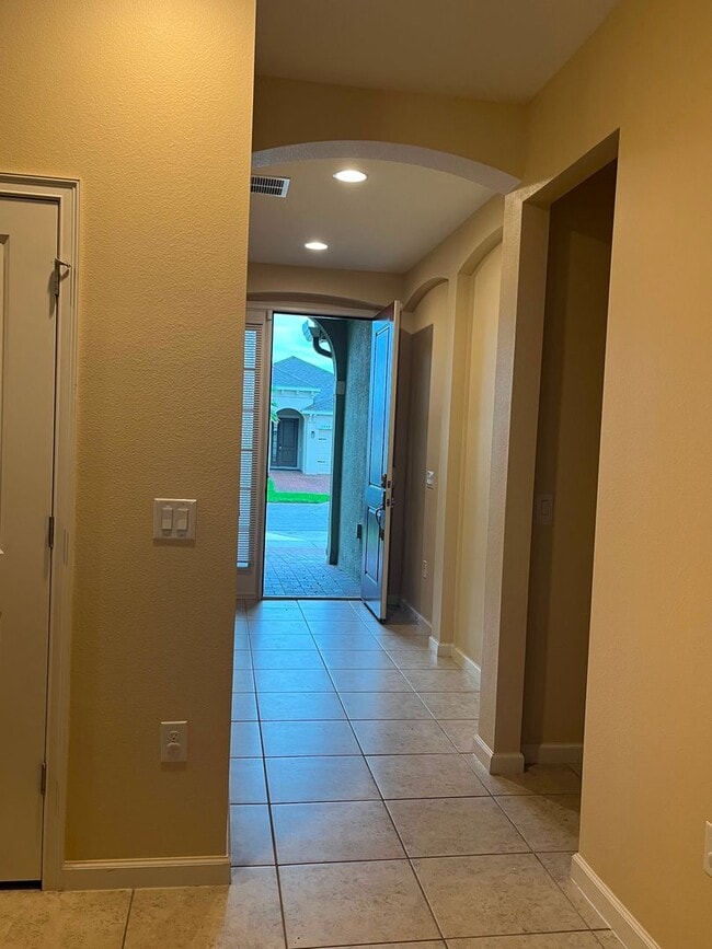 Photo - Beautiful 3-Bedroom + Flex Room Home for Rent in Sawgrass Plantation