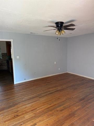 Photo - 708 Cooper St