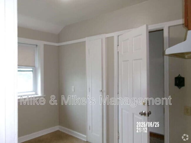Building Photo - 1202 W Hope Ave Rental