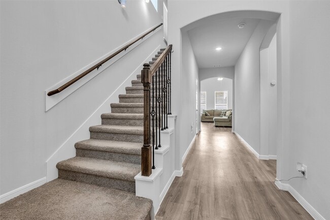 Photo - 27108 Kestrel Trl