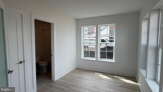 Photo - 2106 Henson Norris St