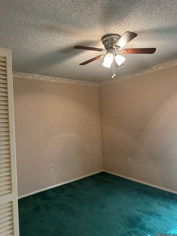 Photo - 2208 Sprucewood Dr