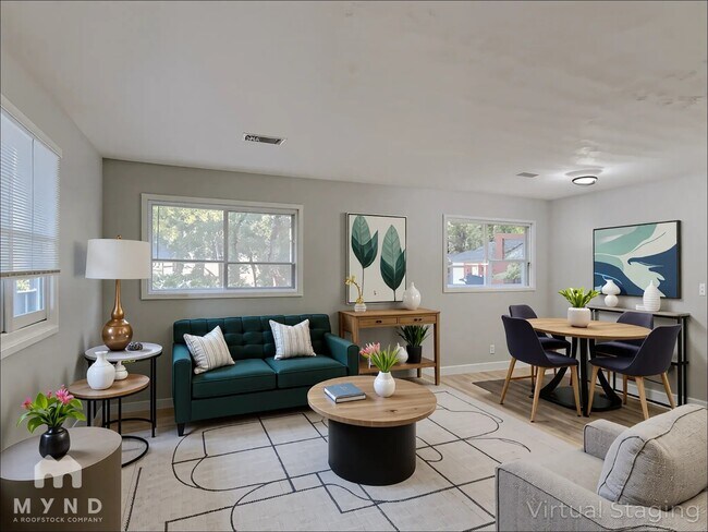 Photo - 2585 Westchester Dr